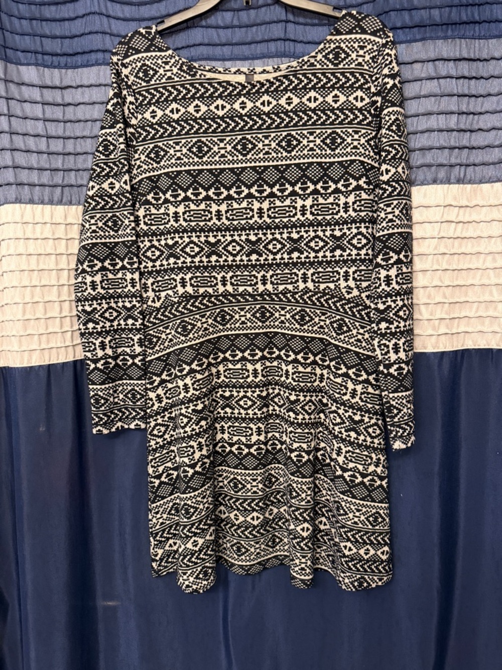 Massini Black and Cream Geometric Knit Dress
